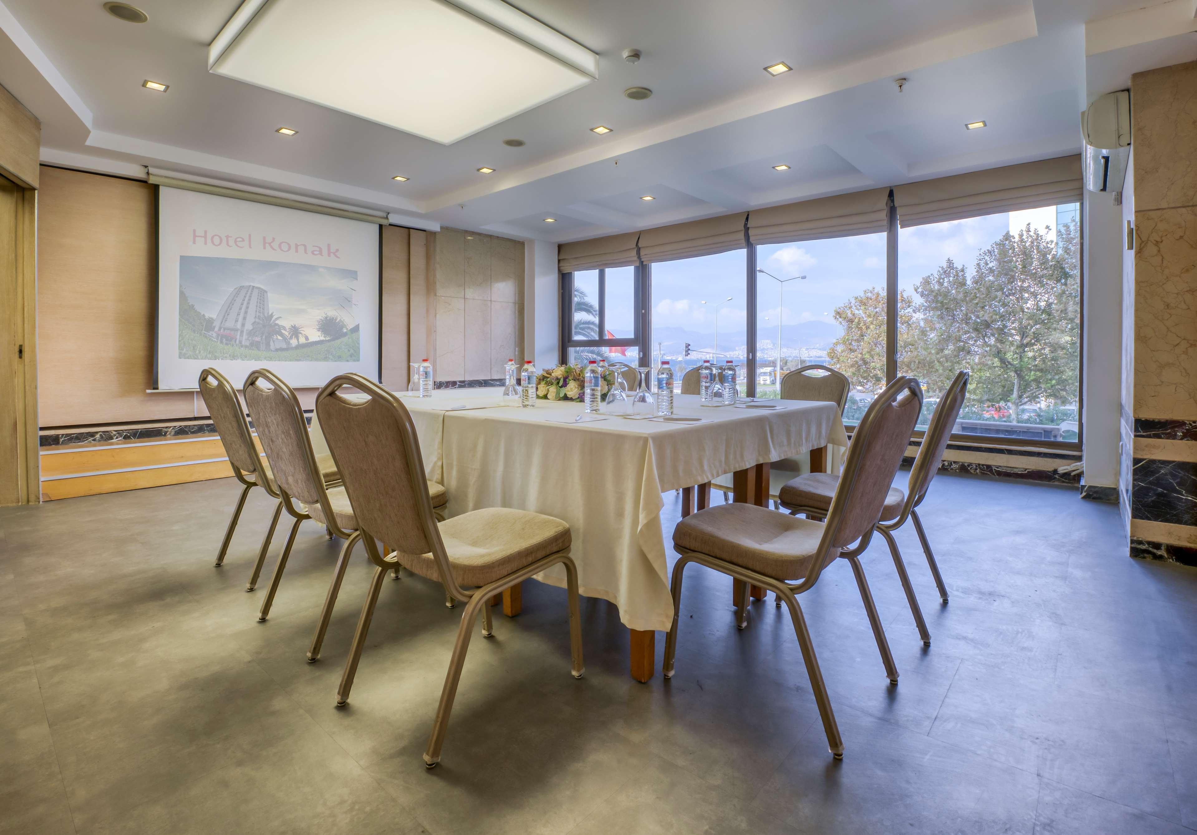 Best Western Plus Hotel Konak Izmir Eksteriør billede