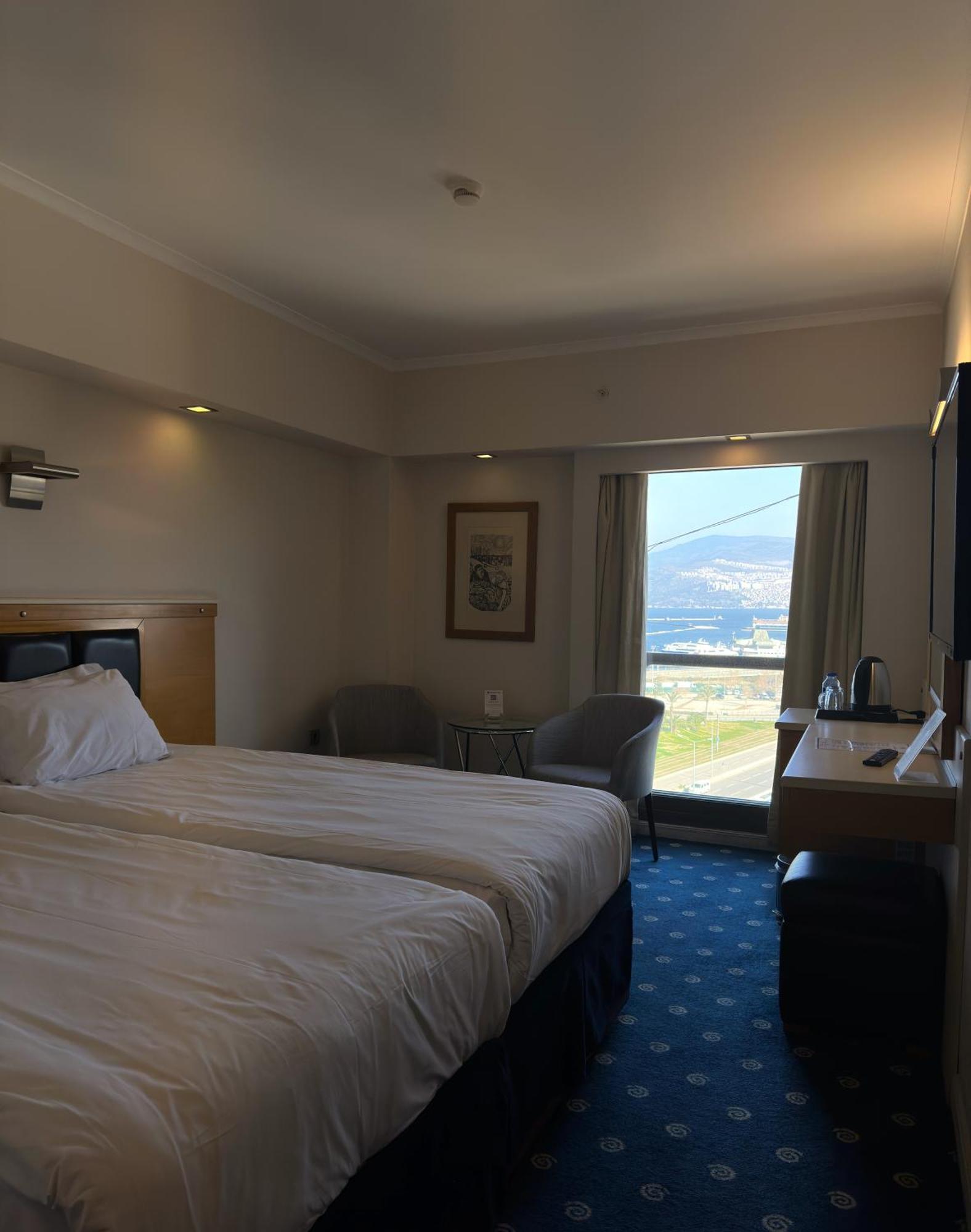 Best Western Plus Hotel Konak Izmir Eksteriør billede