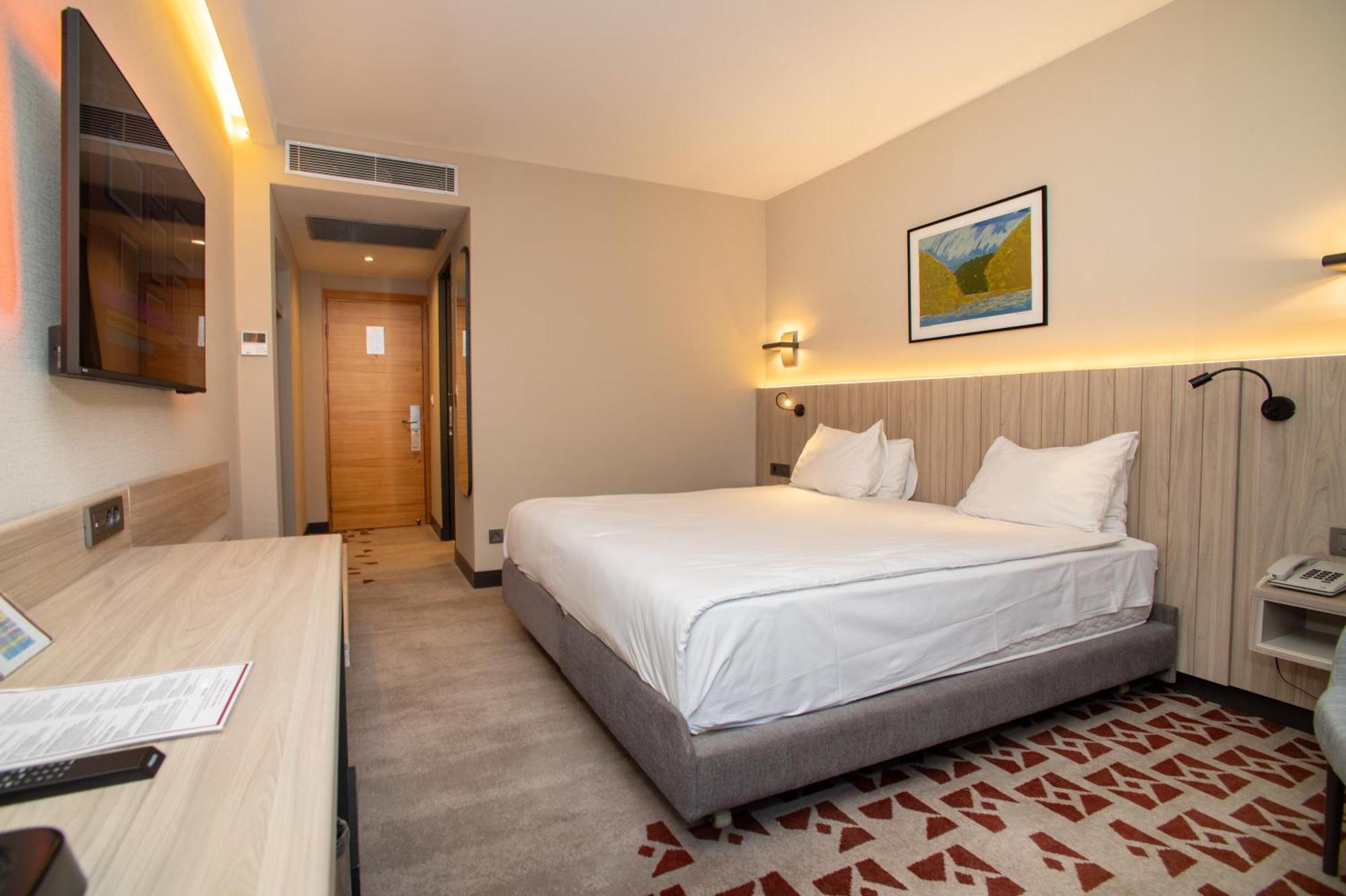 Best Western Plus Hotel Konak Izmir Eksteriør billede