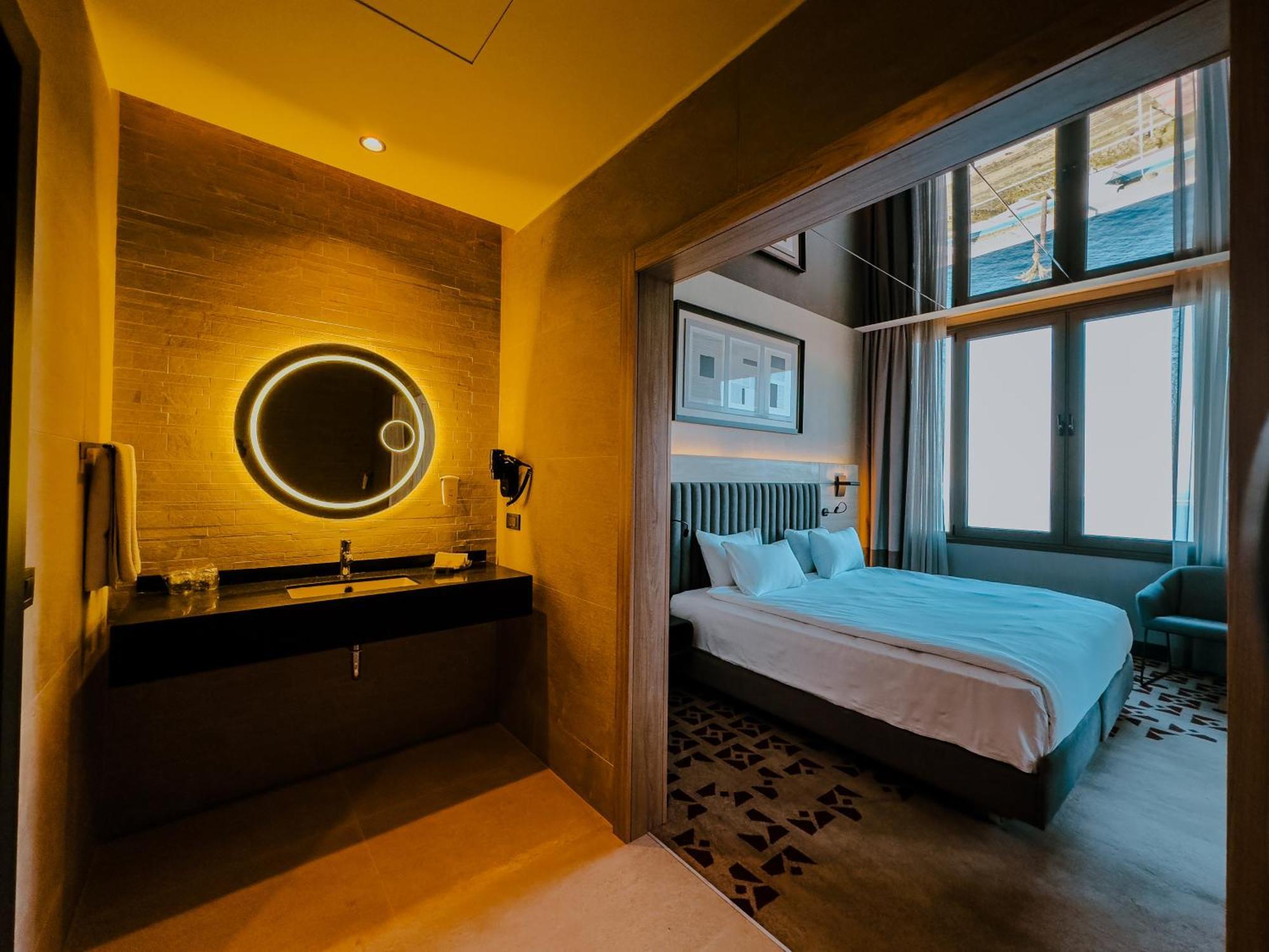 Best Western Plus Hotel Konak Izmir Eksteriør billede
