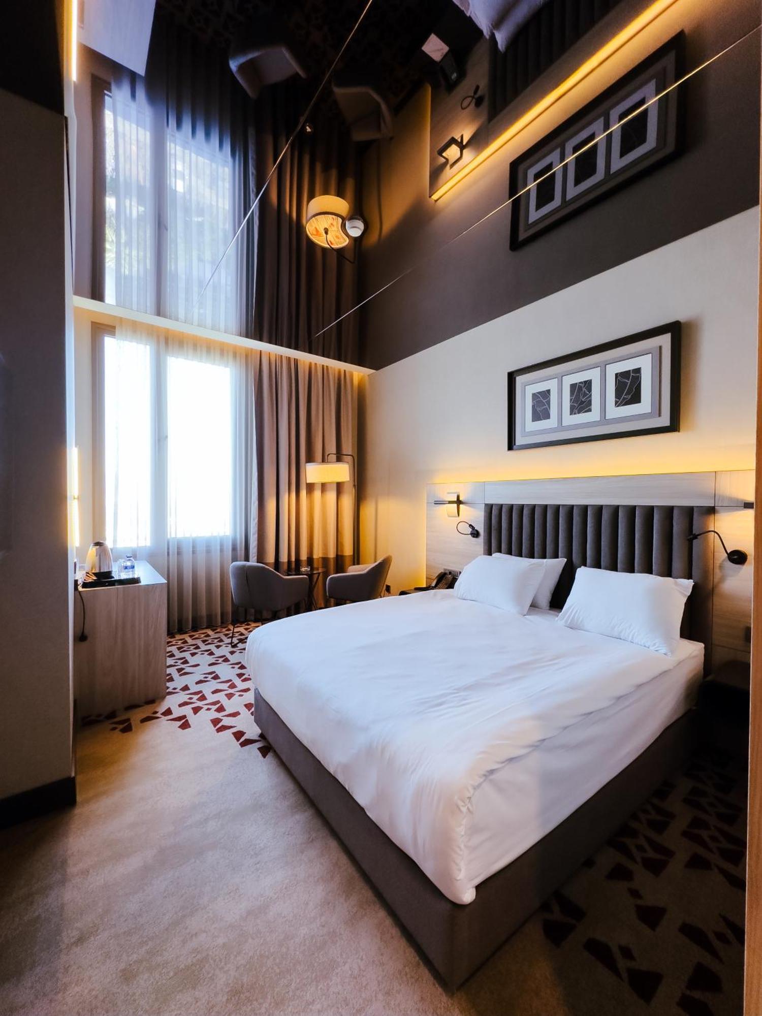 Best Western Plus Hotel Konak Izmir Eksteriør billede
