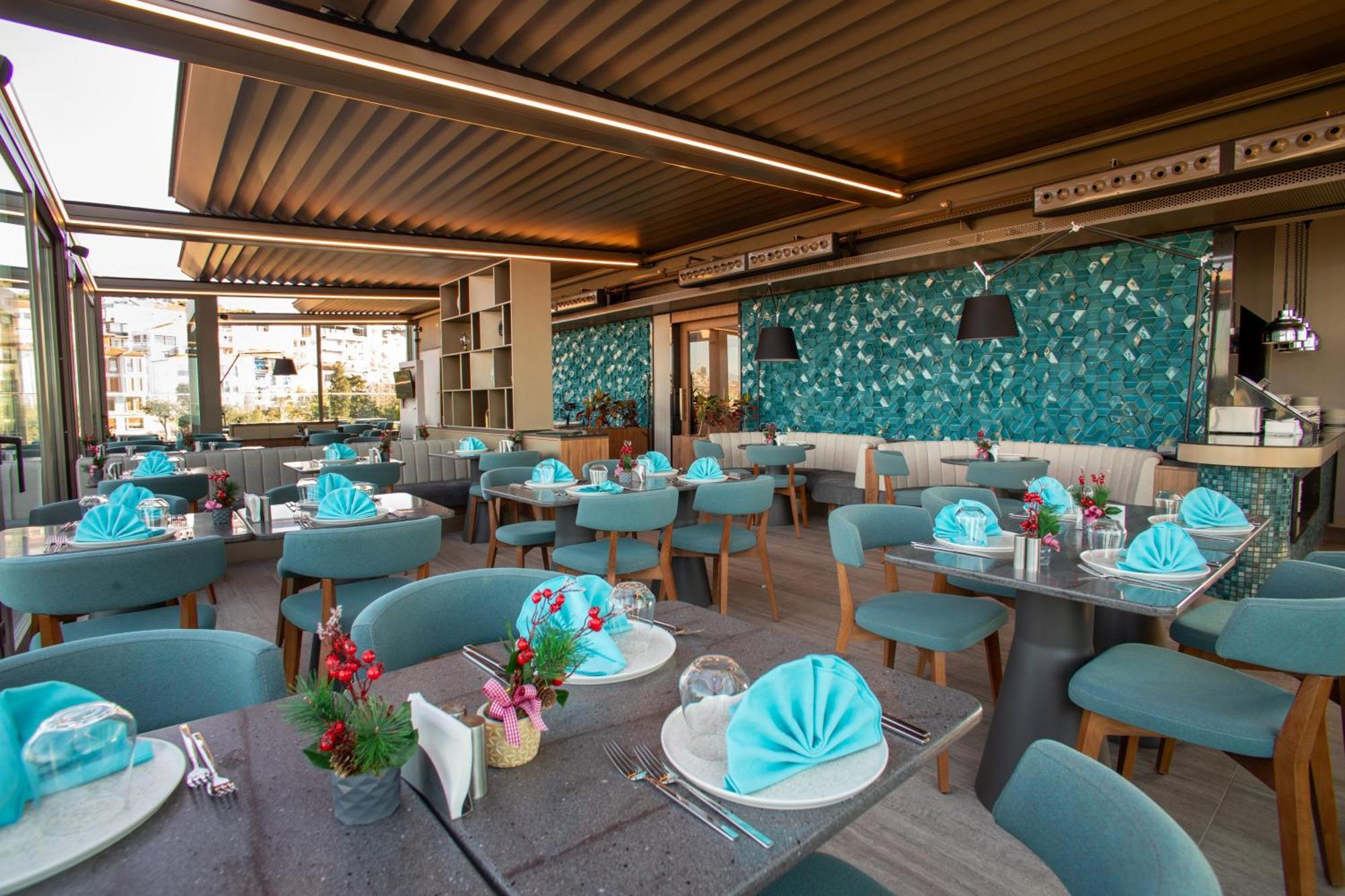 Best Western Plus Hotel Konak Izmir Eksteriør billede