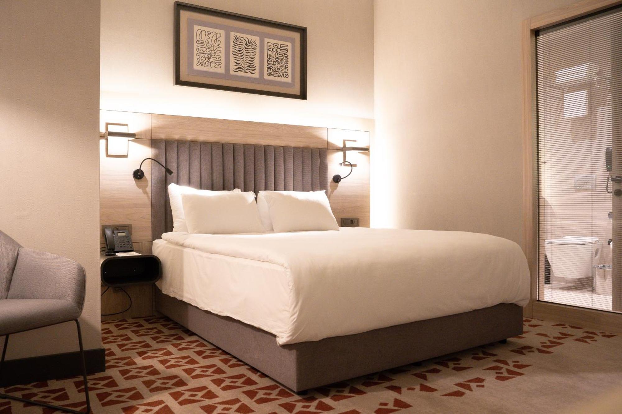 Best Western Plus Hotel Konak Izmir Eksteriør billede