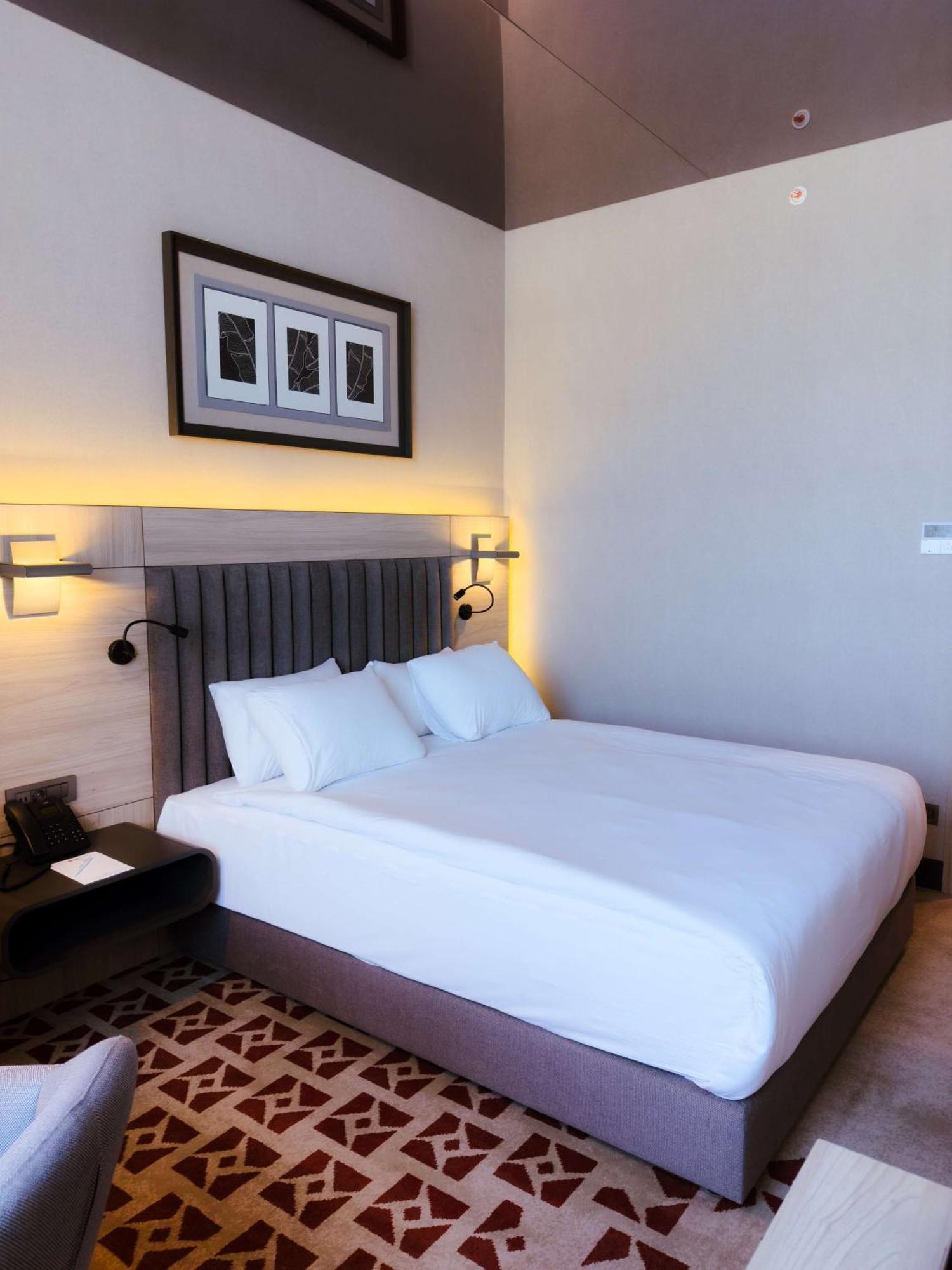 Best Western Plus Hotel Konak Izmir Eksteriør billede