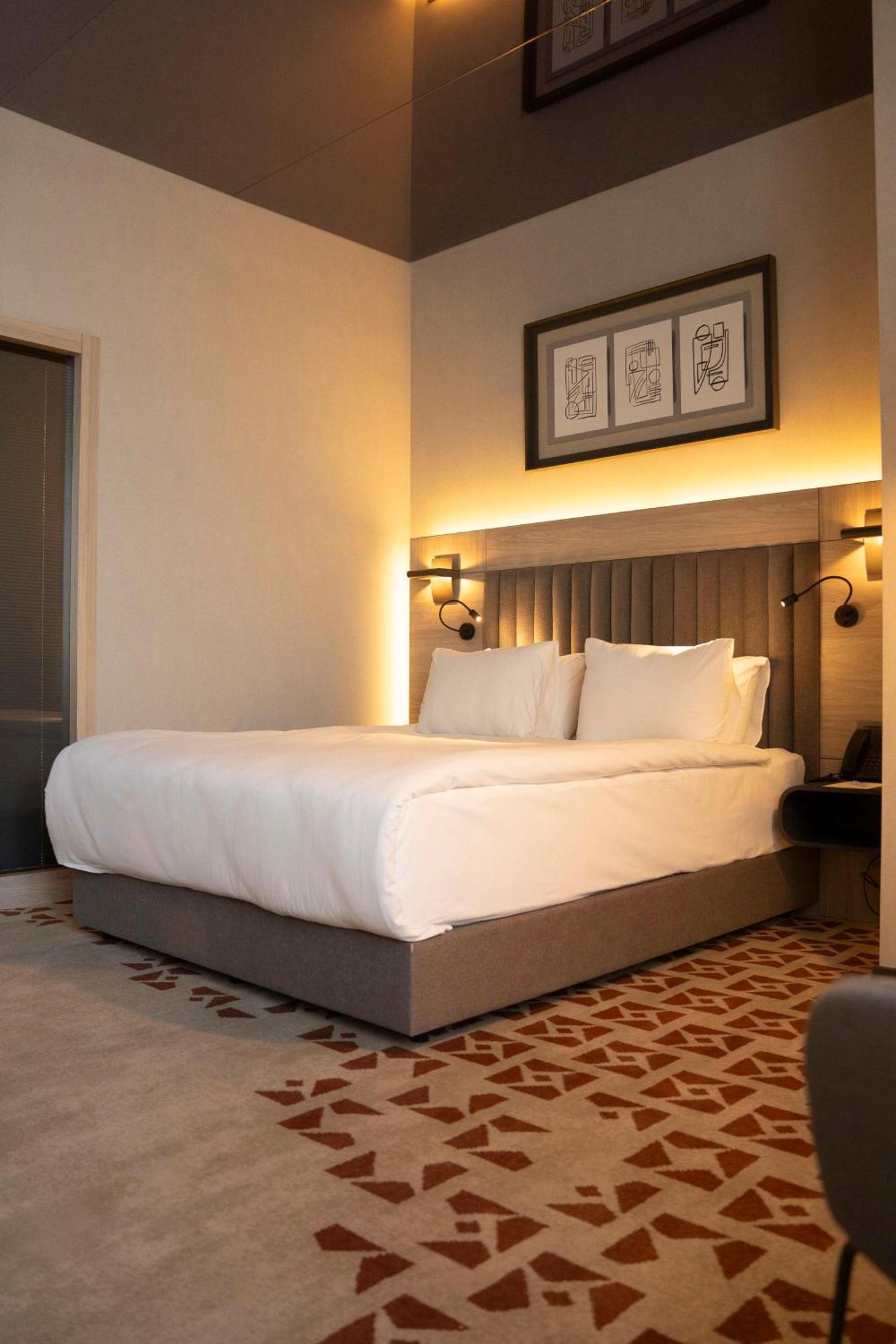 Best Western Plus Hotel Konak Izmir Eksteriør billede